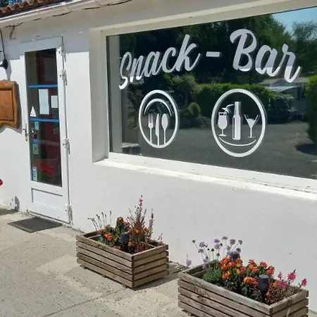 Mobil Avec Terrasse - 2 Personnes - Api-1-52-276 Saint-Sornin (Charente-Maritime)