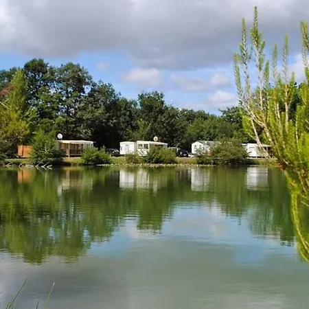 Campeggio Mobil Avec Terrasse - 2 Personnes - Api-1-52-276 Saint-Sornin (Charente-Maritime)