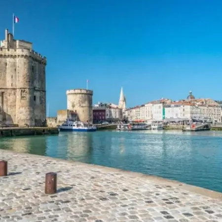 Mobil Avec Terrasse - 2 Personnes - Api-1-52-276 Campeggio Saint-Sornin (Charente-Maritime)